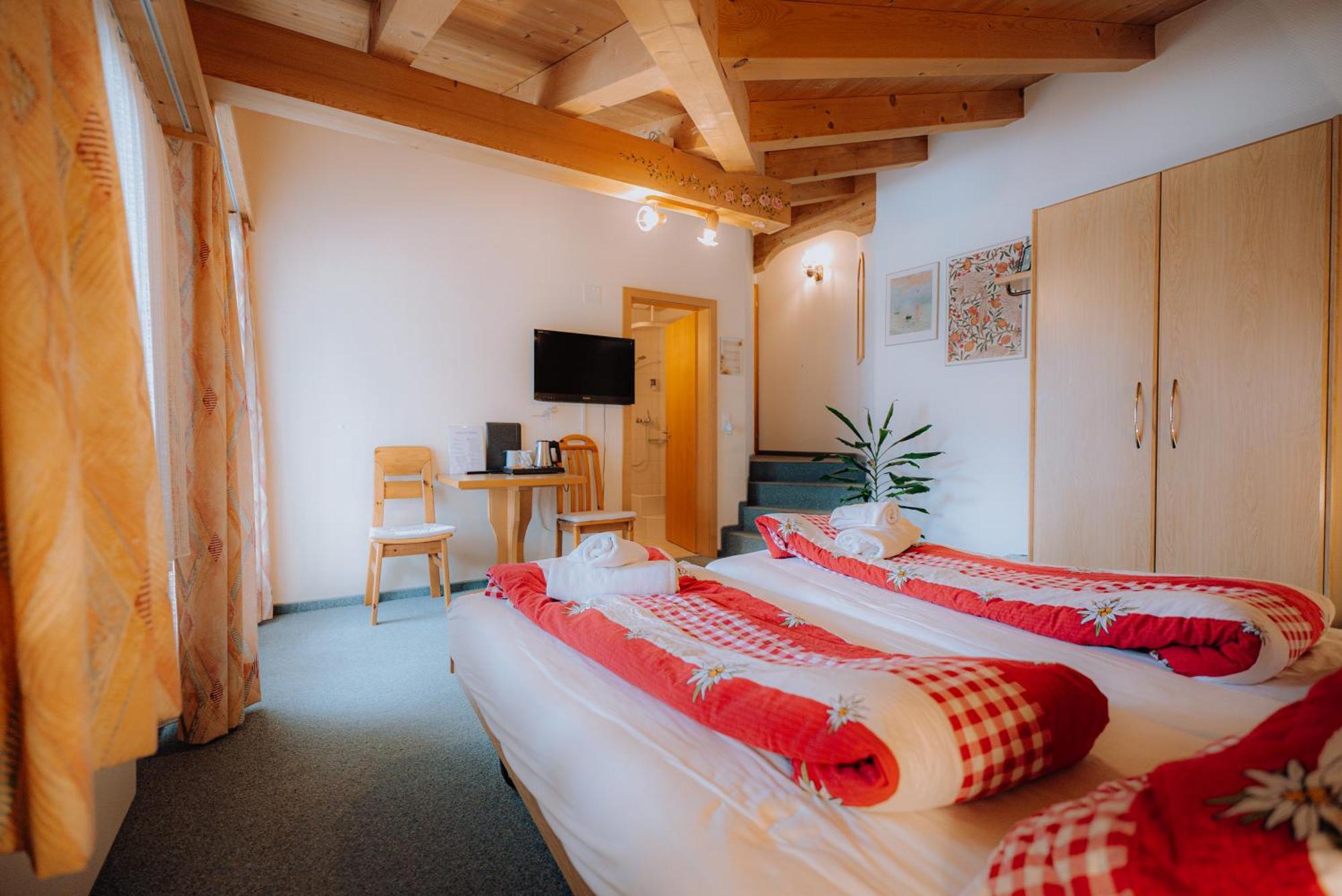 Hotel Wildbach Brienz Brienz  Eksteriør billede
